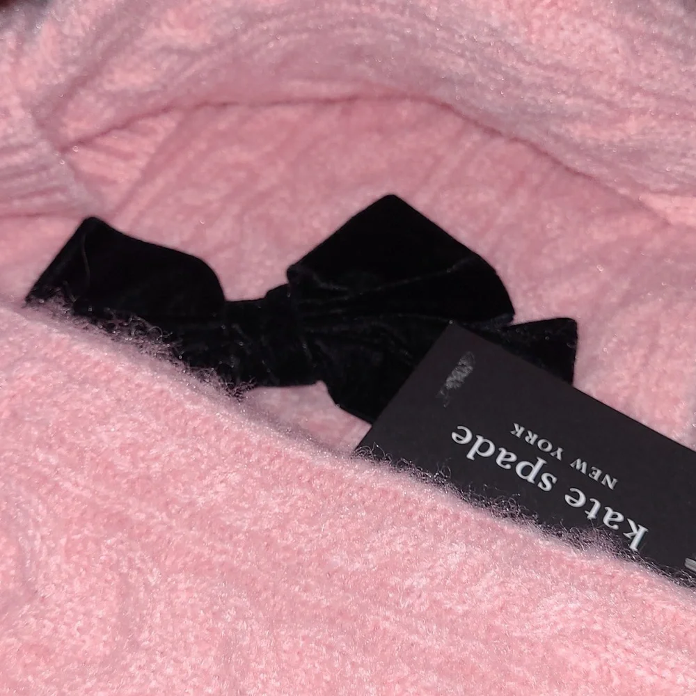 KATE SPADE 3pc Pink Knit Hat Scarf & Gloves Set with Black Bows - Picture 5 of 13